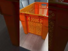صناديق بلاستيكية من نوع Stack and Nest ذات قاعدة معززة وتصميم جيد التهوية